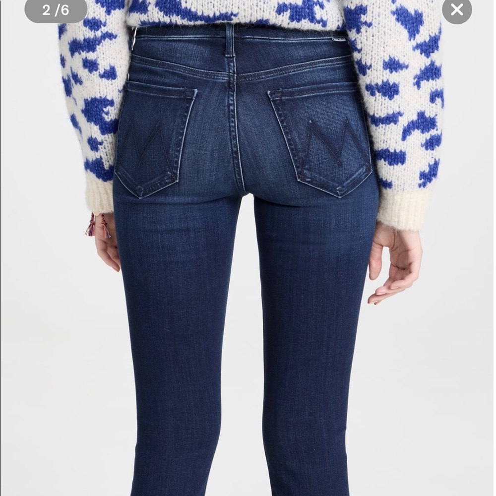 *like new Mother the looker jeans. 25. Clean sweep